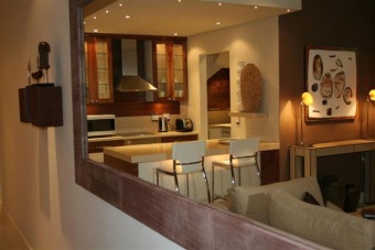 Marine Square Luxury Suites