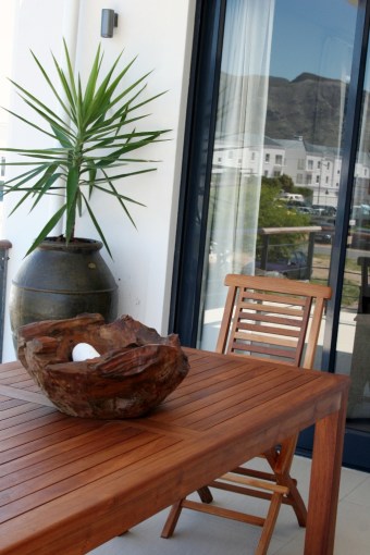 Marine Square Luxury Suites