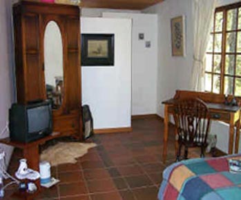 North Hills Country House