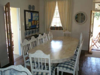 Sandstone Chameleon Guest House